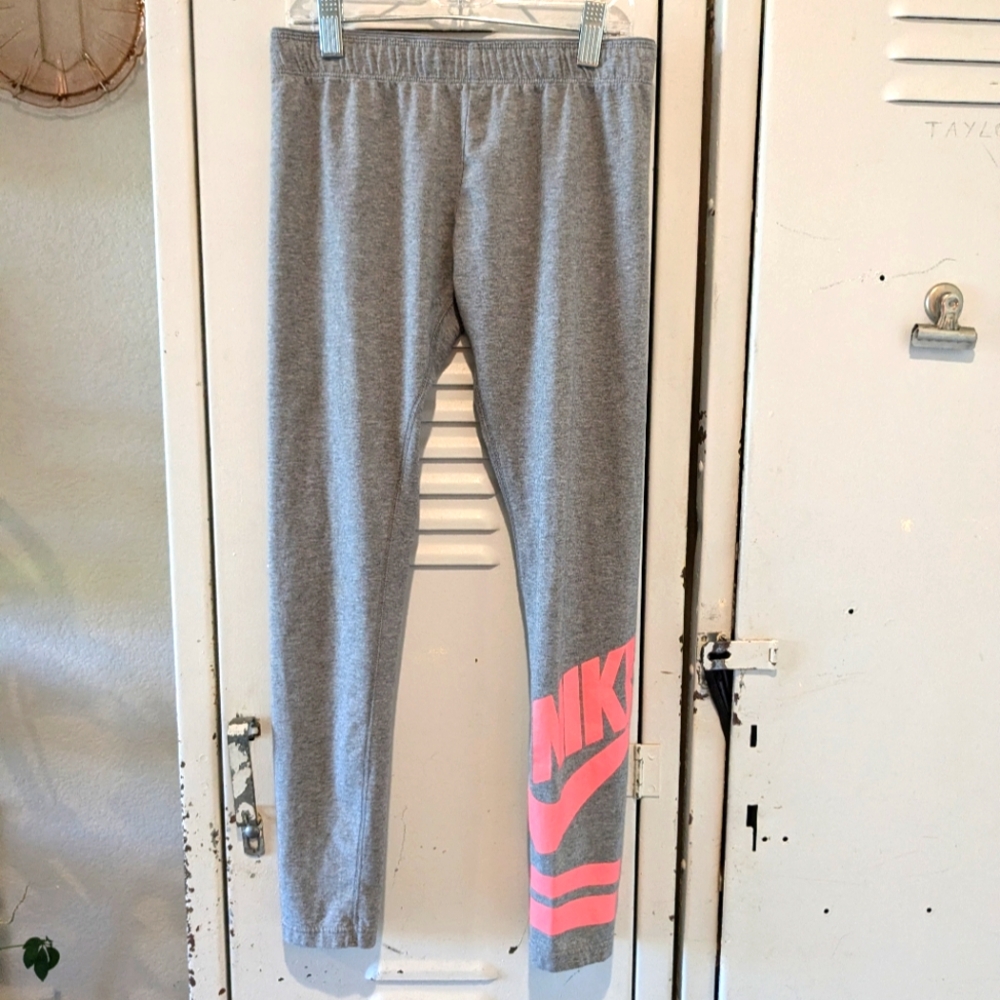 Nike leggings